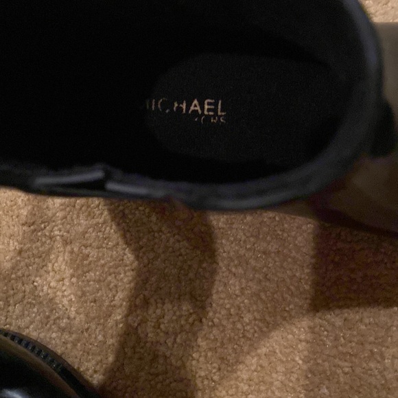 Michael Kors short rubber rain boots. Size 6. Slip on. Black w gold button. - Picture 5 of 6